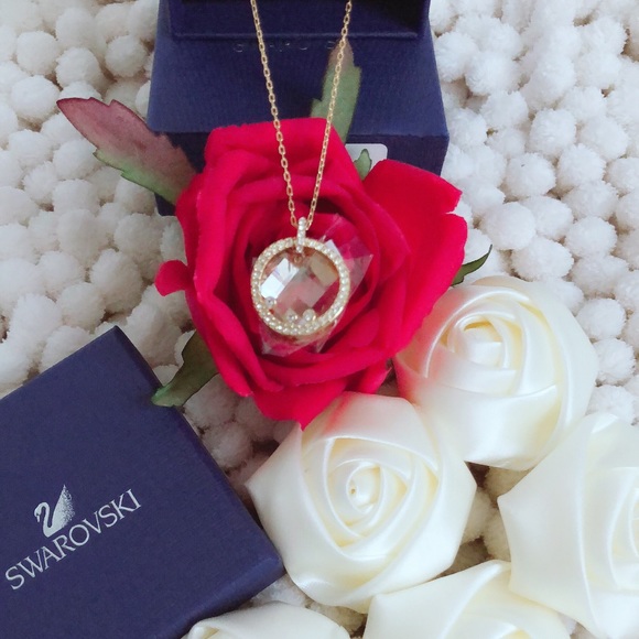 Swarovski Jewelry - 🔥👍🏻Brand new Swarovski necklace